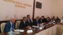 В Баку прошла конференция «Состояние и тенденции дальнейшего развития журналистских профсоюзов в Азербайджане» (ФОТО)