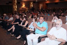 Как двое азербайджанцев вернулись на оккупированную армянами родную землю (ФОТО)