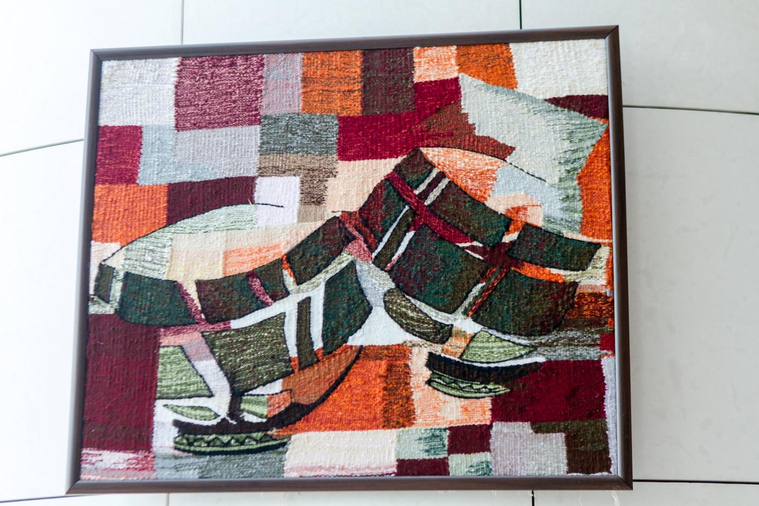 В Баку прошла выставка гобеленов "Национальные музыкальные инструменты" (ФОТО)