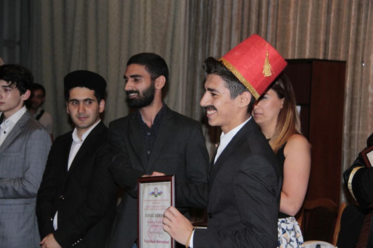 "Книга моей матери" для театралов (ФОТО)