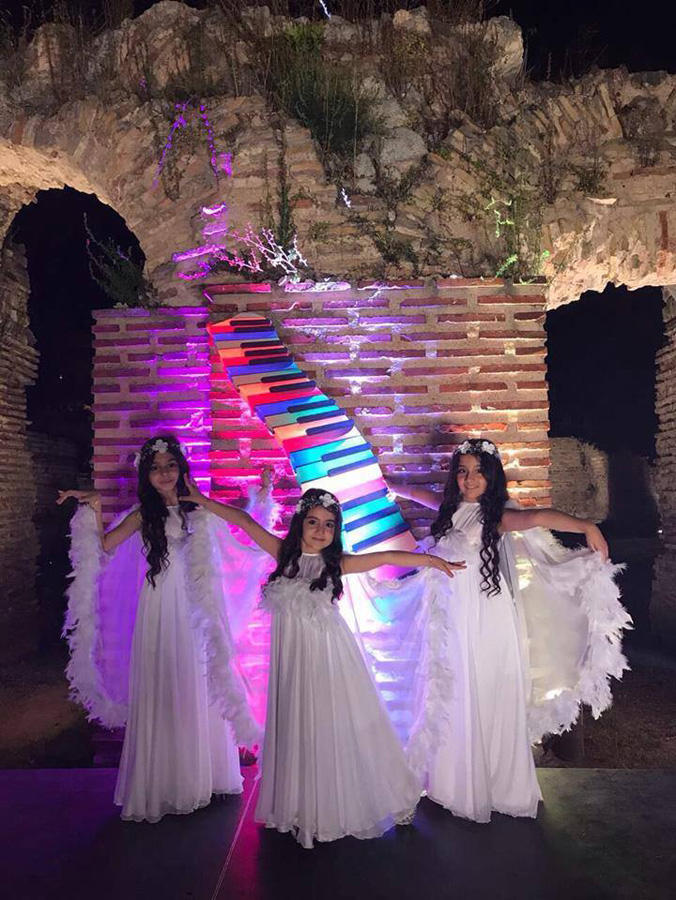 "Сары гялин" стала победителем международного фестиваля в Болгарии (ФОТО)