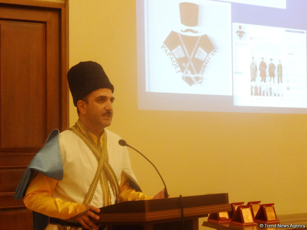 Азербайджанская национальная одежда как она есть (ФОТО)