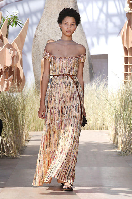 Фантастическим дефиле отметил свое семидесятилетие модный дом "Диор" (ФОТО)