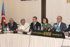 В Баку состоялась презентация книг «Их лишили Родины» и «Кровавая память истории» (ФОТО)