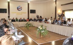 В Баку состоялась презентация книг «Их лишили Родины» и «Кровавая память истории» (ФОТО)