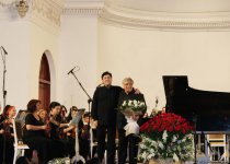 Азербайджанские пианисты-виртуозы посвятили концерт Сергею Рахманинову (ФОТО)