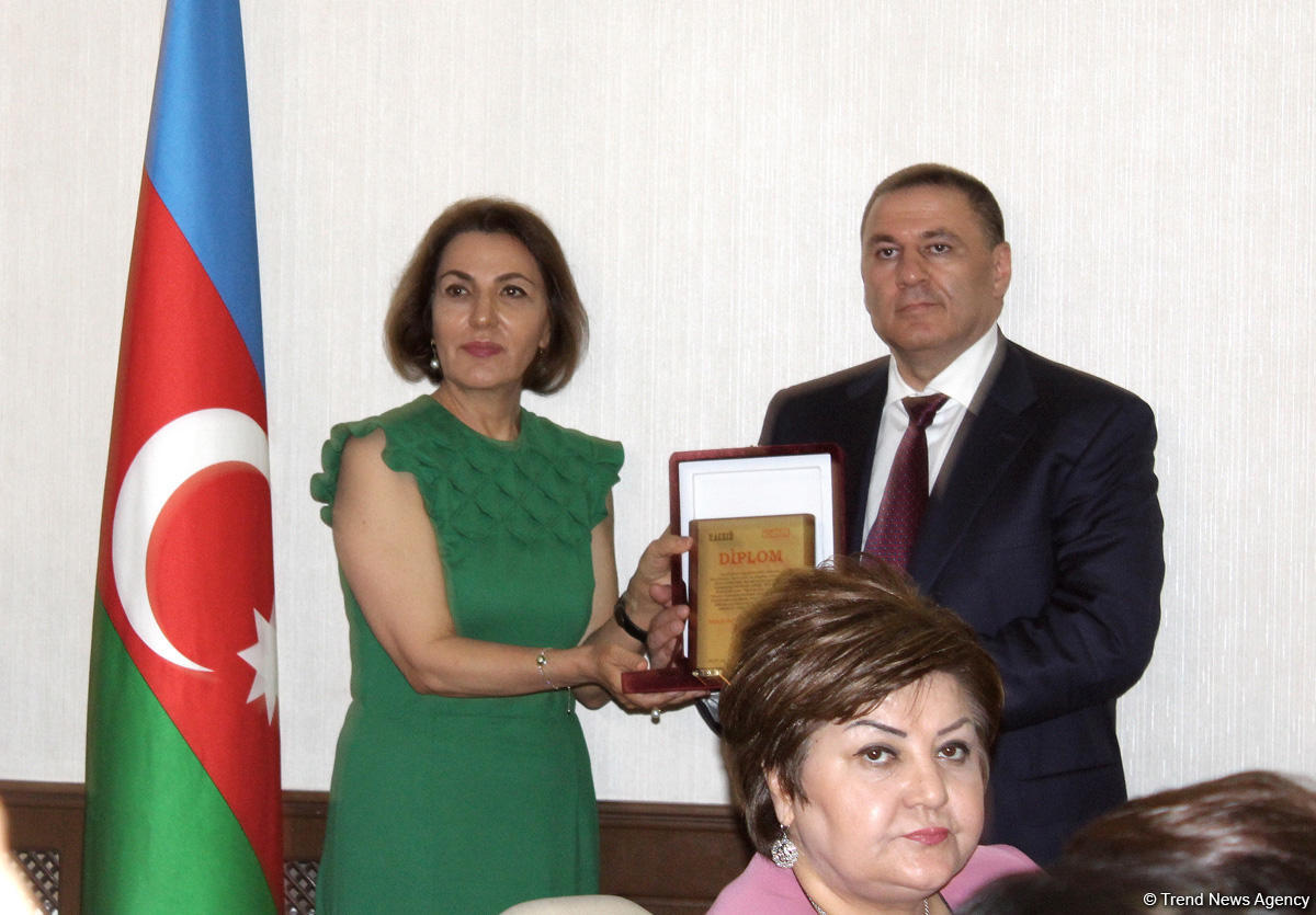 В Баку состоялась презентация книг «Их лишили Родины» и «Кровавая память истории» (ФОТО)