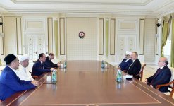 Президент Ильхам Алиев: Азербайджан заинтересован в дальнейшем расширении сотрудничества с Узбекистаном во всех сферах (ФОТО)
