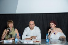 Уникальное кинопутешествие в Баку - километровые очереди, часы ожидания   (ВИДЕО, ФОТО)