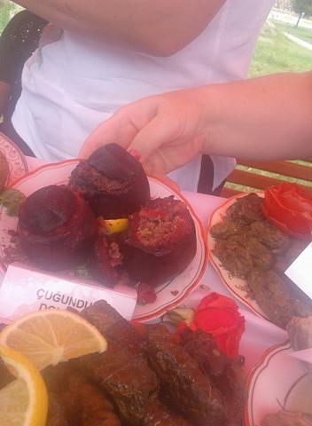 Книга об азербайджанской долме вошла в тройку лучших изданий мира (ФОТО)