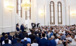 В Баку совершен намаз-вахдат, приуроченный к годовщине попытки госпереворота в Турции (ФОТО)
