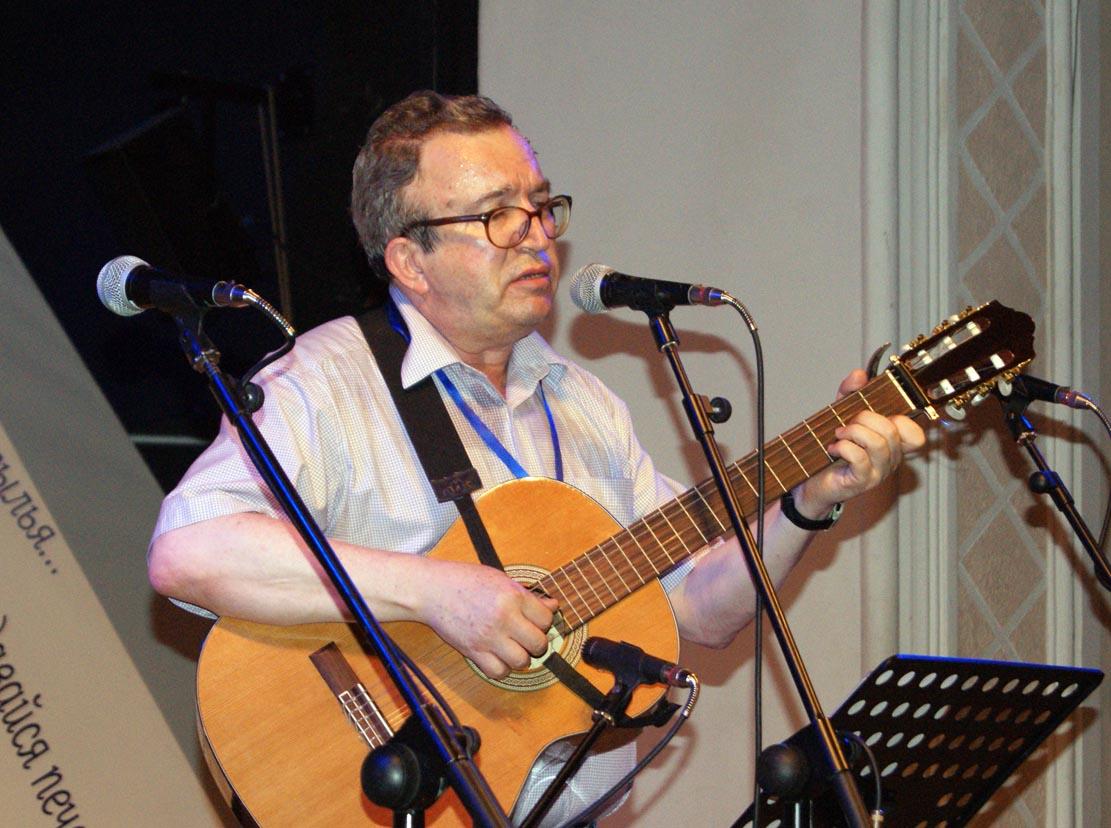 Бакинцы соскучились по высокой поэзии в душевной песне (ФОТО)