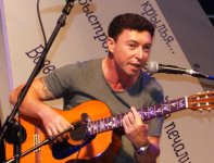 Бакинцы соскучились по высокой поэзии в душевной песне (ФОТО)