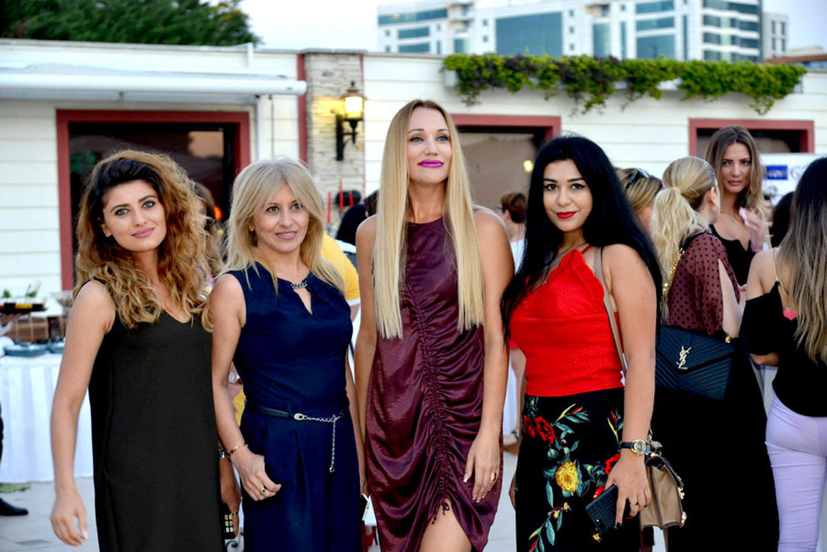 Как провести лето в Баку: вечеринка и модное дефиле (ФОТО)