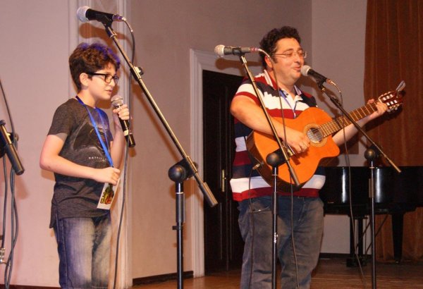 Азербайджан объединяет народы во имя добрых дел - фестиваль авторской песни и поэзии (ФОТО)