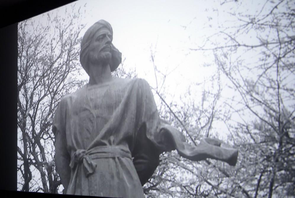 90-летний выдающийся скульптор Токай Мамедов принимает поздравления (ФОТО)