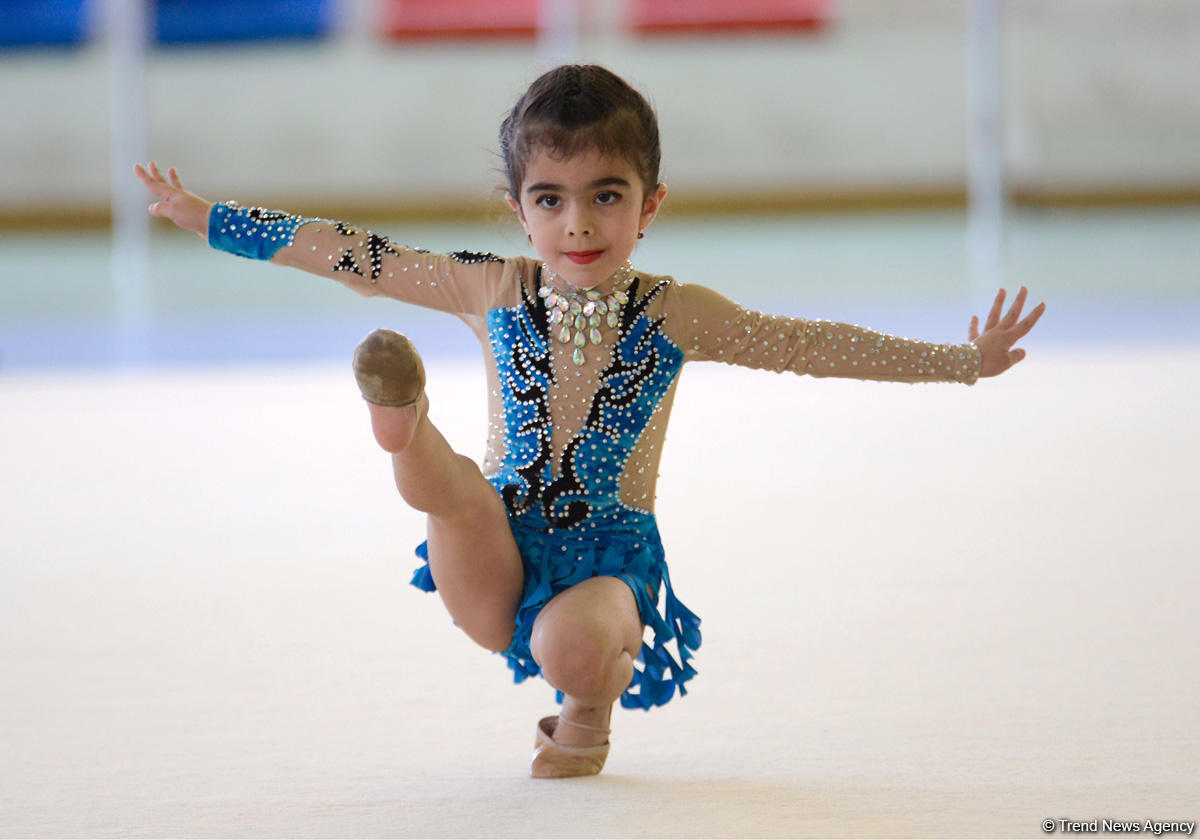 В Баку проходит открытое первенство Шагана по художественной гимнастике (ФОТО)