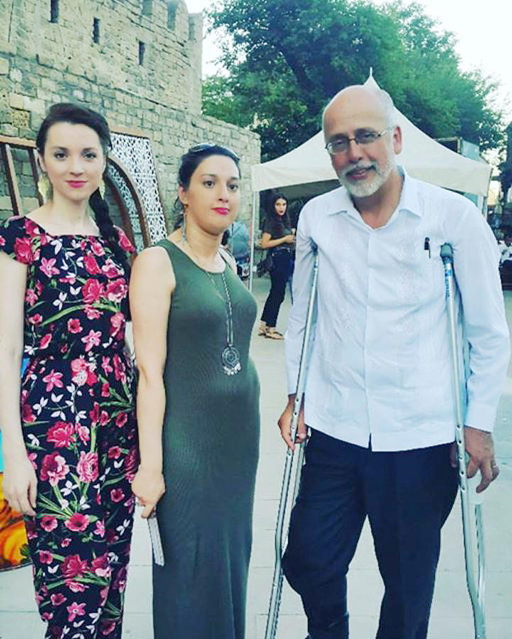 Баку-Мехико: Полет на искалеченных крыльях Фриды Кало (ФОТО)