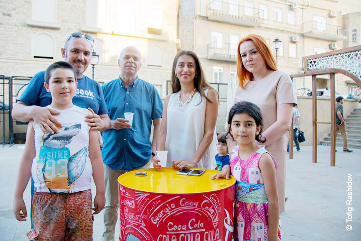 Баку-Мехико: Полет на искалеченных крыльях Фриды Кало (ФОТО)