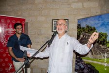 Баку-Мехико: Полет на искалеченных крыльях Фриды Кало (ФОТО)