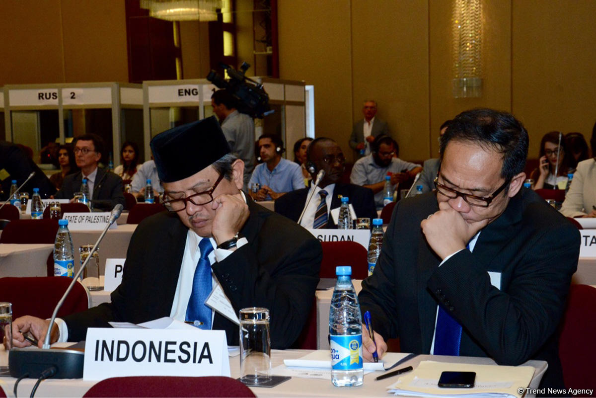 Азербайджан выступает за скорейшее восстановление мира и стабильности в Иерусалиме (ФОТО)