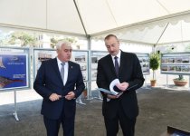 Президент Ильхам Алиев ознакомился с проектами мероприятий в центральной части Пираллахи (ФОТО)