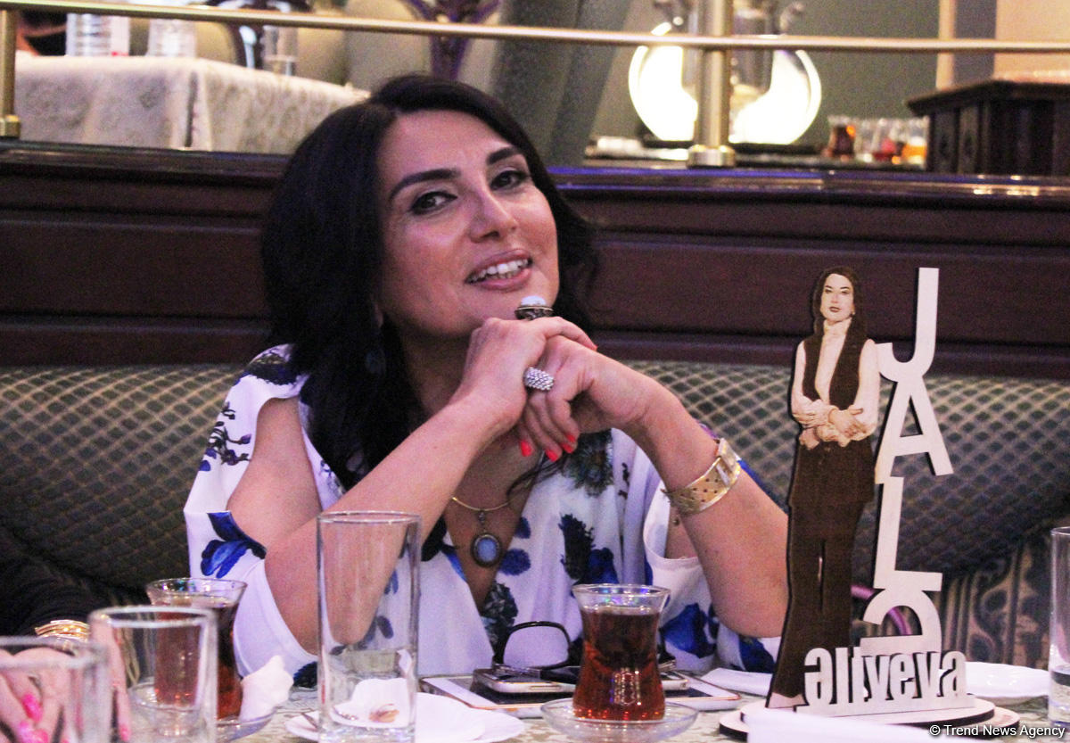 В Баку прошла церемония награждения, посвященная Дню национальной прессы (ФОТО)