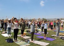 В Баку прошел грандиозный Фестиваль йоги на открытом воздухе (ФОТО)