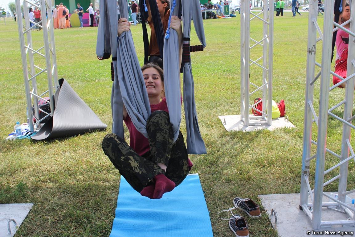 В Баку прошел грандиозный Фестиваль йоги на открытом воздухе (ФОТО)