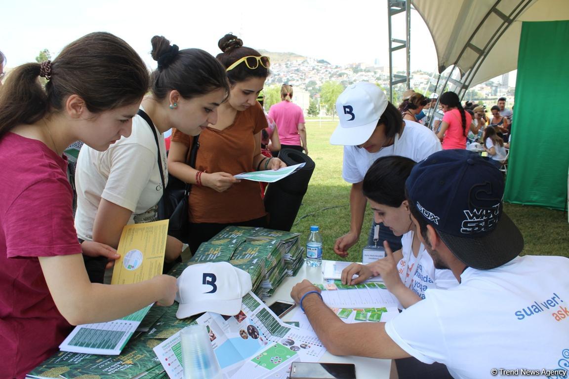 В Баку прошел грандиозный Фестиваль йоги на открытом воздухе (ФОТО)
