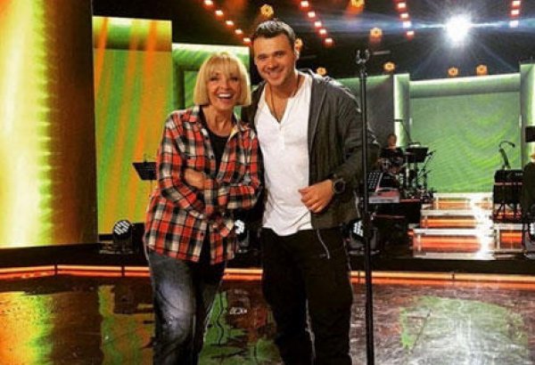 Быть счастливым - рецепт от EMINа и Лаймы Вайкуле (ВИДЕО)