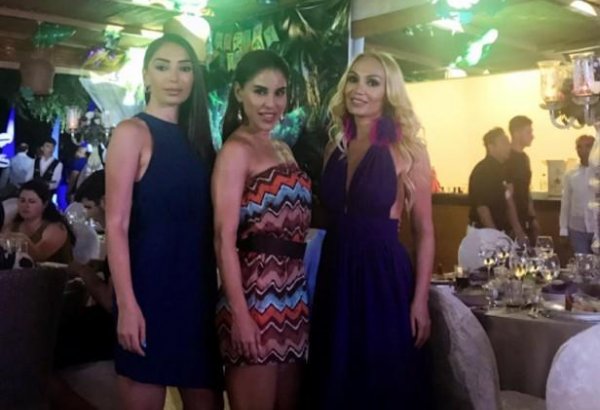 Нура Сури приняла участие в фестивале  "Бодрум встречает друзей" (ФОТО)