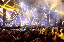 Потрясающий фестиваль "ЖАРА" в Баку – день первый. Фейерверк ярких эмоций! (ФОТО)