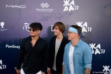 Солист MBAND встретил день рождения на сцене фестиваля "ЖАРА" (ФОТО, ВИДЕО)