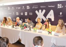 Российские звезды – участники фестиваля "ЖАРА-2017" восхищены Баку: пресс-конференция (ФОТО)
