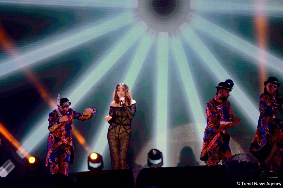 Потрясающий фестиваль "ЖАРА" в Баку – день первый. Фейерверк ярких эмоций! (ФОТО)