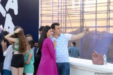 Звезды на красной дорожке международного фестиваля "ЖАРА" в Баку – день второй  (ФОТО)