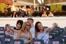 Звезды на красной дорожке международного фестиваля "ЖАРА" в Баку – день второй  (ФОТО)