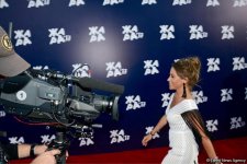 Звезды на красной дорожке международного фестиваля "ЖАРА" в Баку – день второй  (ФОТО)