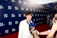 Звезды на красной дорожке международного фестиваля "ЖАРА" в Баку – день второй  (ФОТО)