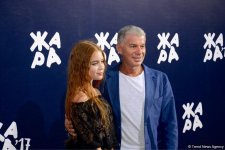 Звезды на красной дорожке международного фестиваля "ЖАРА" в Баку – день второй  (ФОТО)
