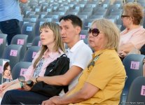 Звезды на красной дорожке международного фестиваля "ЖАРА" в Баку – день второй  (ФОТО)