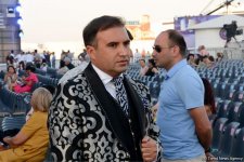 Звезды на красной дорожке международного фестиваля "ЖАРА" в Баку – день второй  (ФОТО)