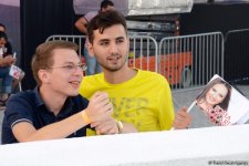 Звезды на красной дорожке международного фестиваля "ЖАРА" в Баку – день второй  (ФОТО)