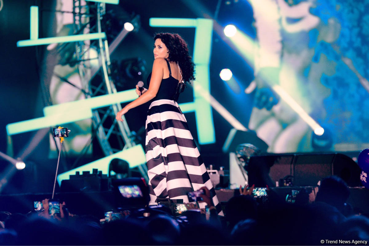 Потрясающий фестиваль "ЖАРА" в Баку – день первый. Фейерверк ярких эмоций! (ФОТО)