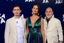 Парад звезд на красной дорожке фестиваля "ЖАРА" в Баку – день третий (ФОТО)