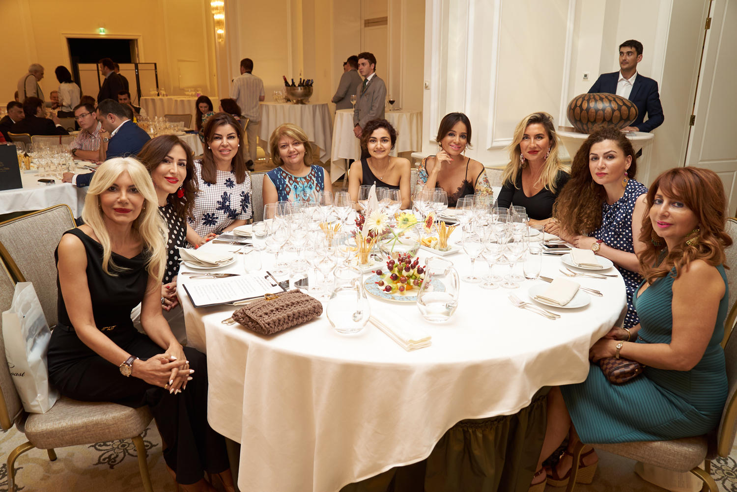 Одним летним вечером в Баку (ФОТО)