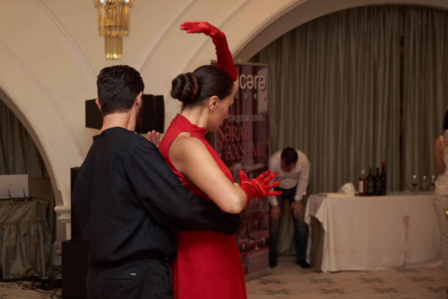 Одним летним вечером в Баку (ФОТО)