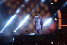 Алла Пугачева вернулась на сцену - фантастический вечер на фестивале "ЖАРА"  в Баку (ФОТО)
