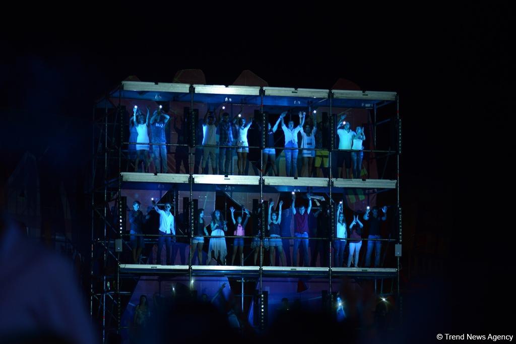 В Баку состоялось грандиозное закрытие международного фестиваля "ЖАРА-2017" (ФОТО)